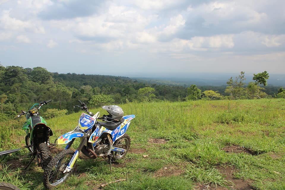 TETEBATU DIRT BIKE TRAIL EXPLORER