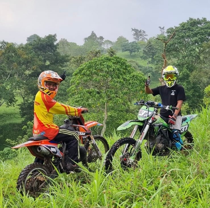 TETEBATU DIRT BIKE ADVANCED RIDE