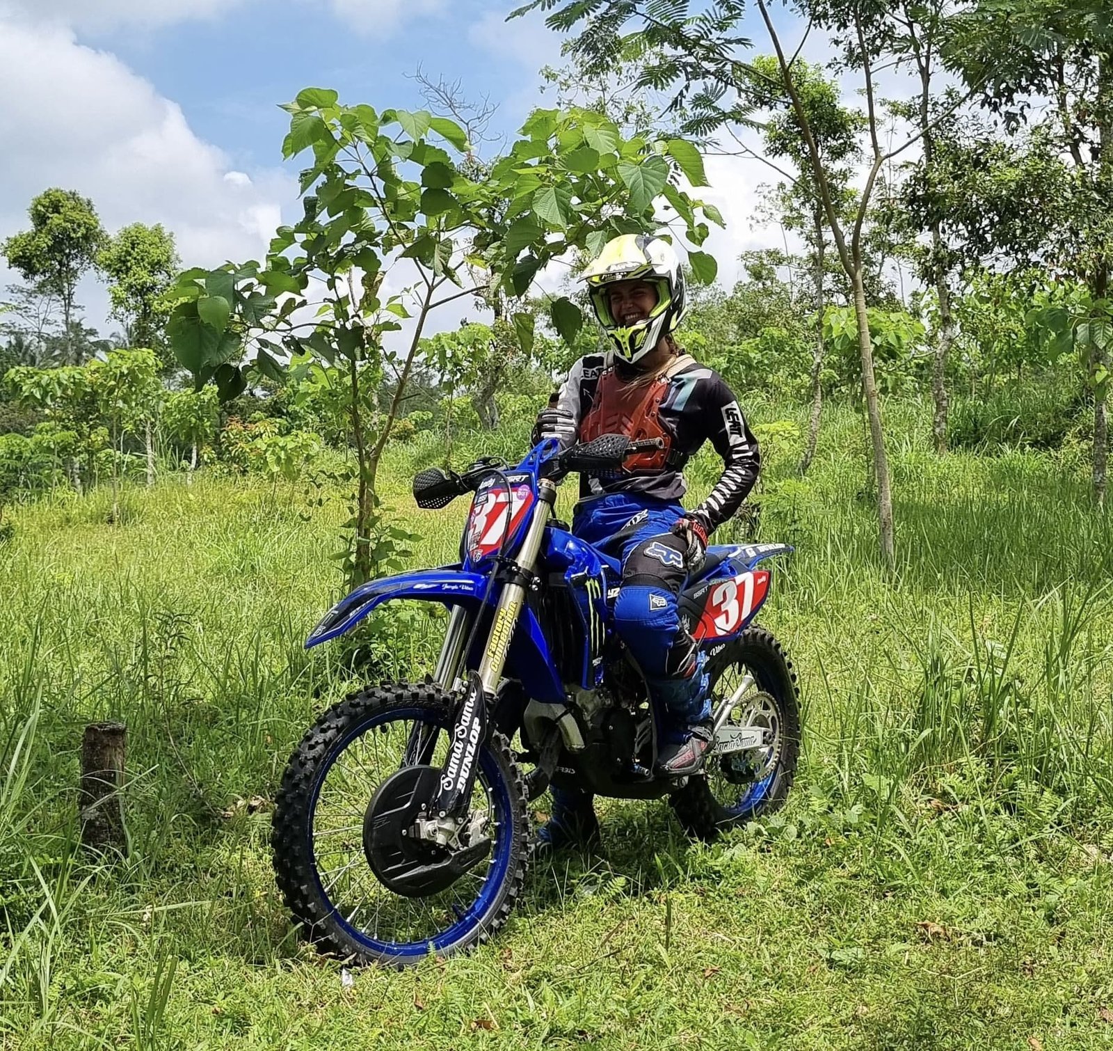 TETEBATU DIRT BIKE ADVANCED RIDE